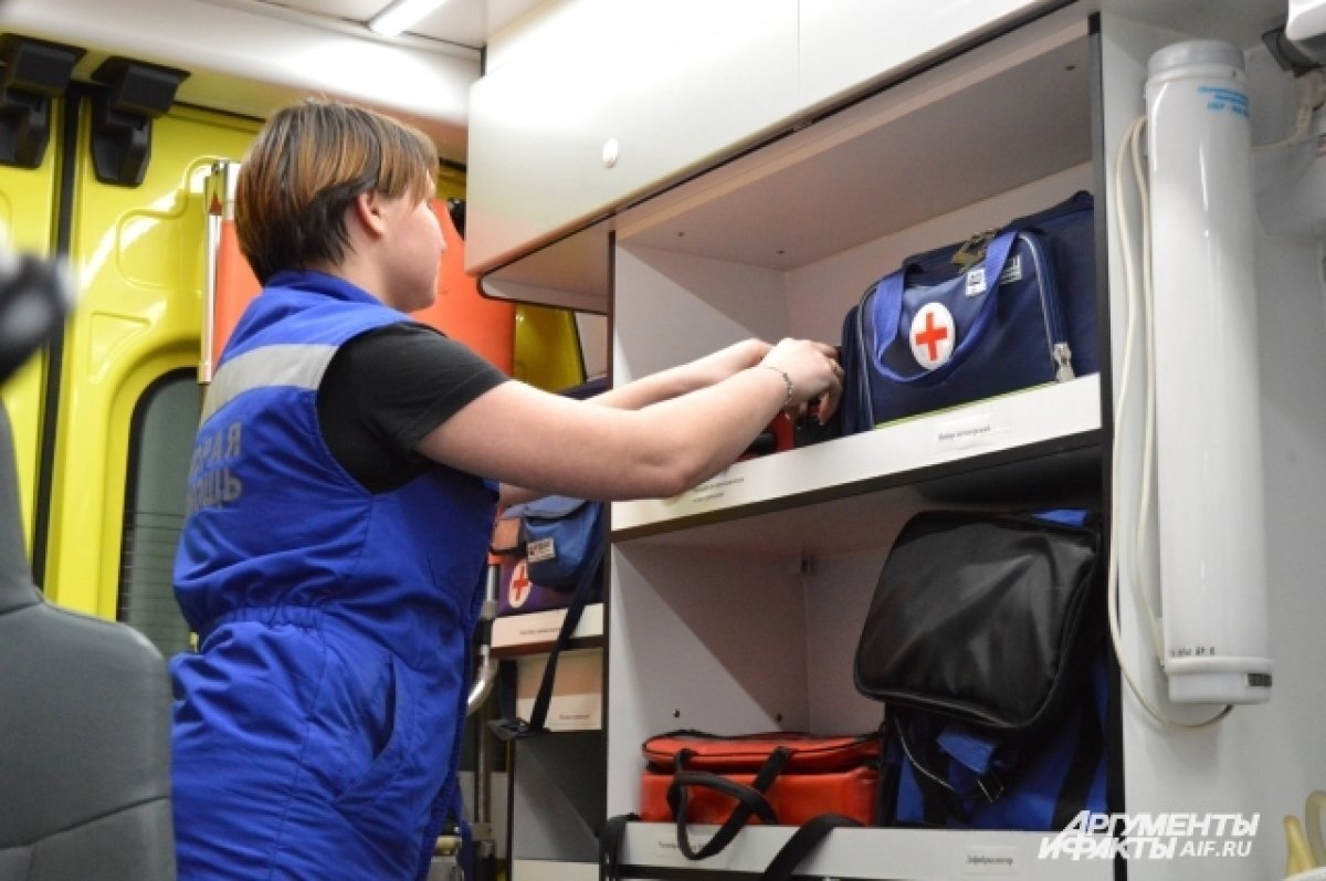    В Старицком округе автомобиль вылетел с дороги и перевернулся