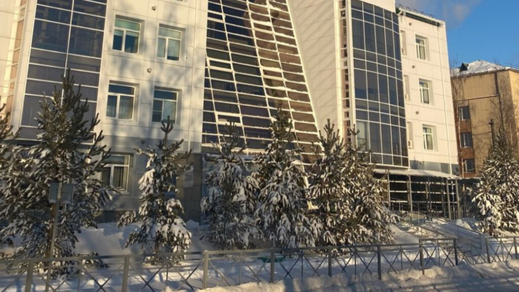    Стройкомплекс Югры рассказал, что будет на мансардном этаже обновлённой поликлиники Югорска