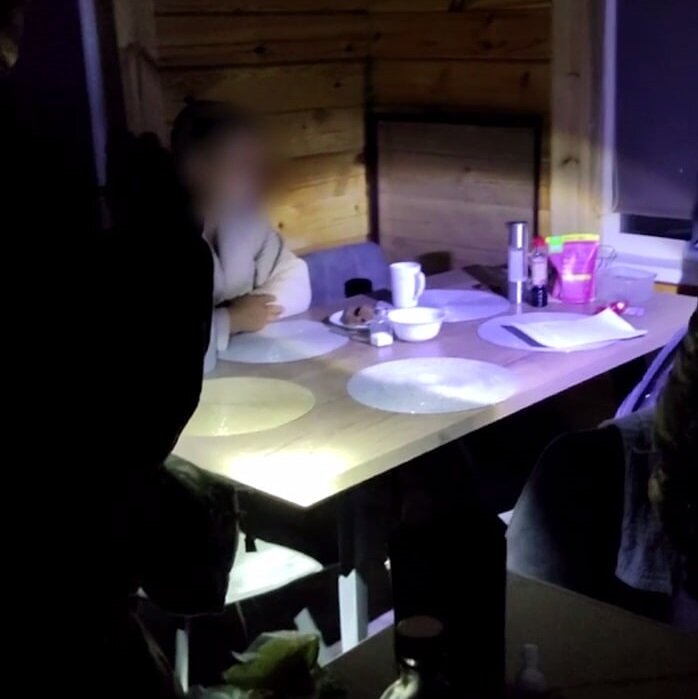 В Иркутской области задержан бывший заместитель министра лесного комплекса региона по подозрению в получении взятки в особо крупном размере. Об этом сообщает  пресс-служба СУ СКР по Иркутской области. По нашей информации, задержан бывший замминистра лесного комплекса Иркутской области Роман Бакленёв.