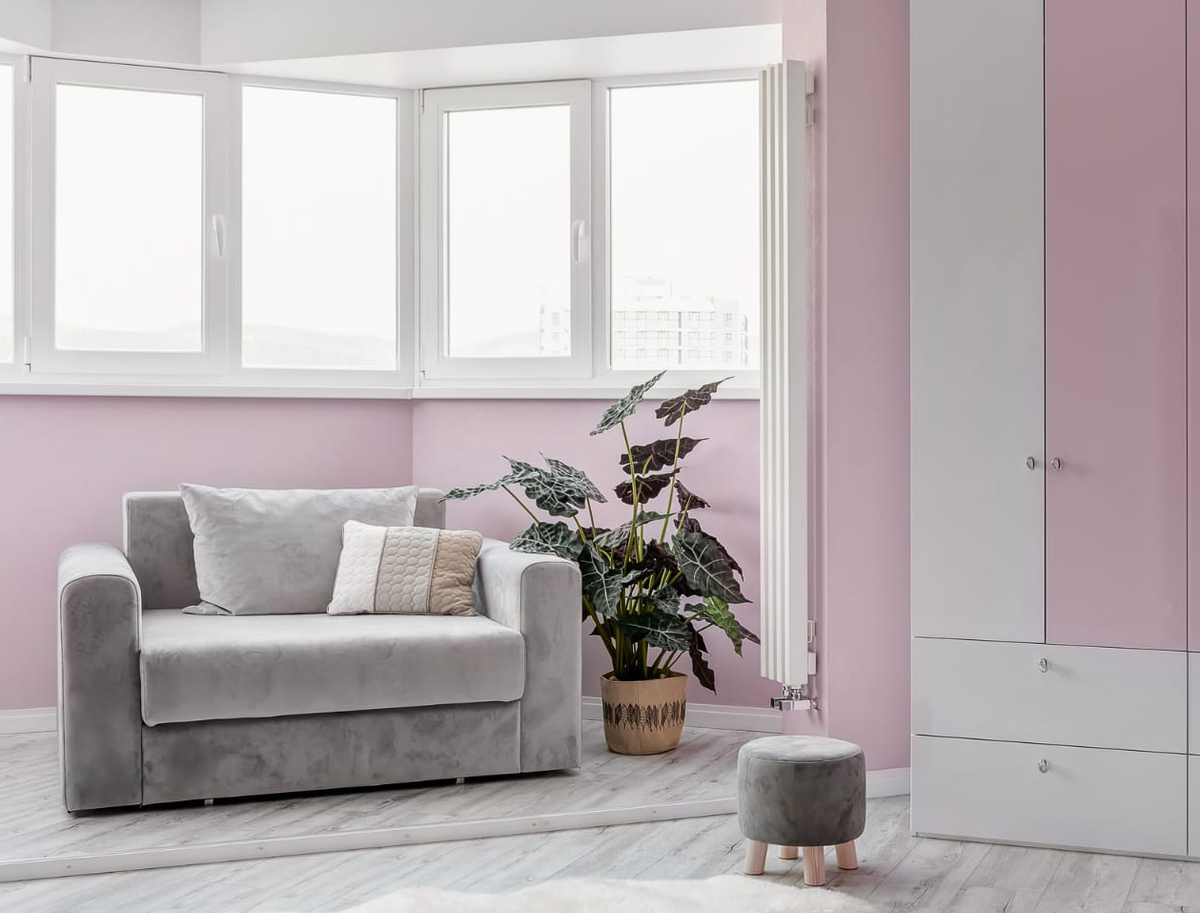 Вертикальный дизайн-радиатор WARMMET в интерьере