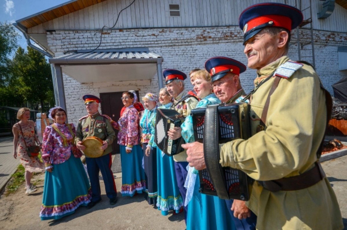    Казачьи объединения Приморья получат 9,5 млн рублей на воспитание молодёжи