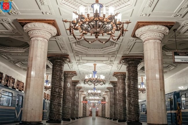    Петербург / метро