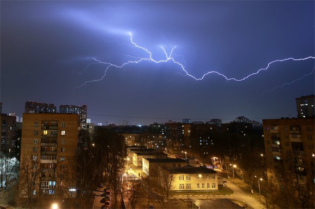    Когда в Москве прогремят первые грозы в 2024 году?