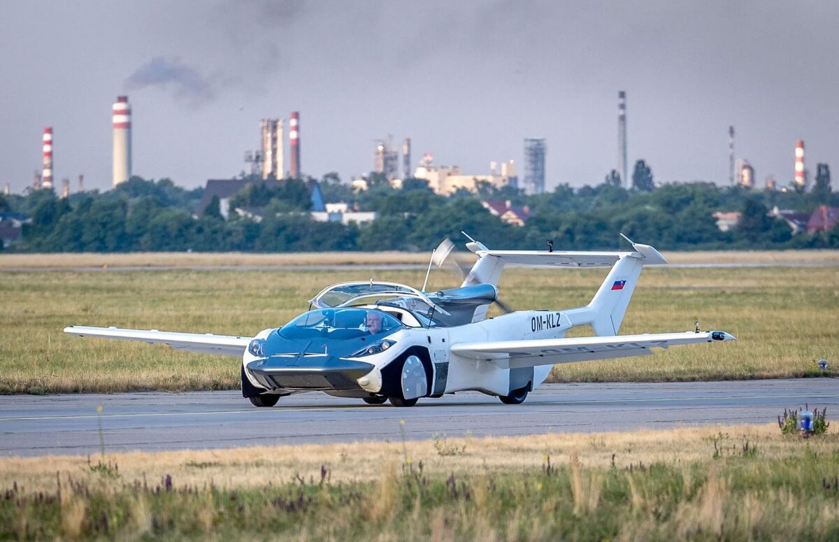 Leader air car. AIRCAR v5. Летающий автомобиль. Машина самолет. Летающий автомобиль AIRCAR.