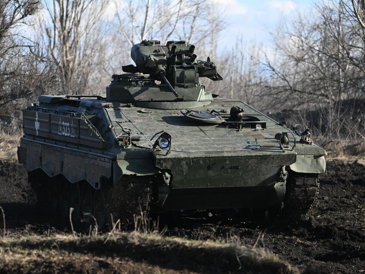    Трофейная немецкая БМП "Мардер", восстановленная военнослужащими ЦВО© РИА Новости / Станислав Красильников