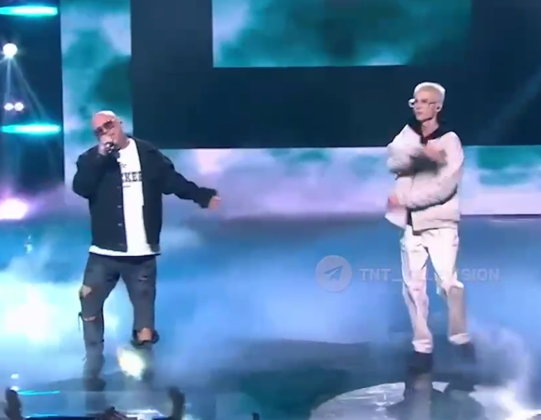 Фабрика звёзд 1 участники. Фабрика звезд 2 год. Новая фабрика звезд сегодняшний выпуск. Новая фабрика звезд кастинг. Новая фабрика звезд сегодняшний выпуск.