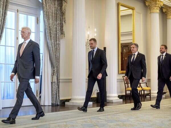    © AP Photo / Mark Schiefelbein