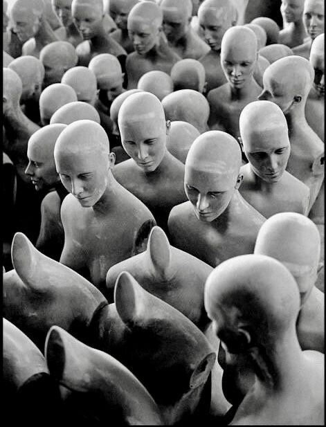 Печальное отражение действительности, где самобытность теряется…