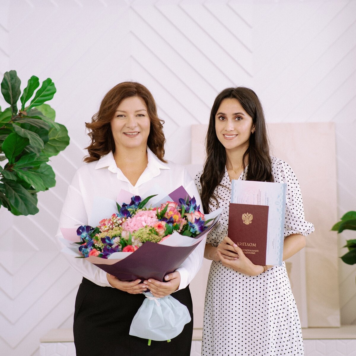 Марина Володина с выпускницей 