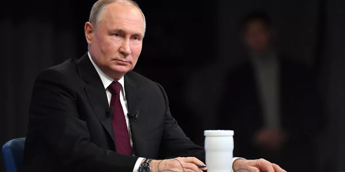 Экономика России к 2030 году должна войти в четверку крупнейших в мире по паритету покупательной способности, такое распоряжение подписал Владимир Путин.-3
