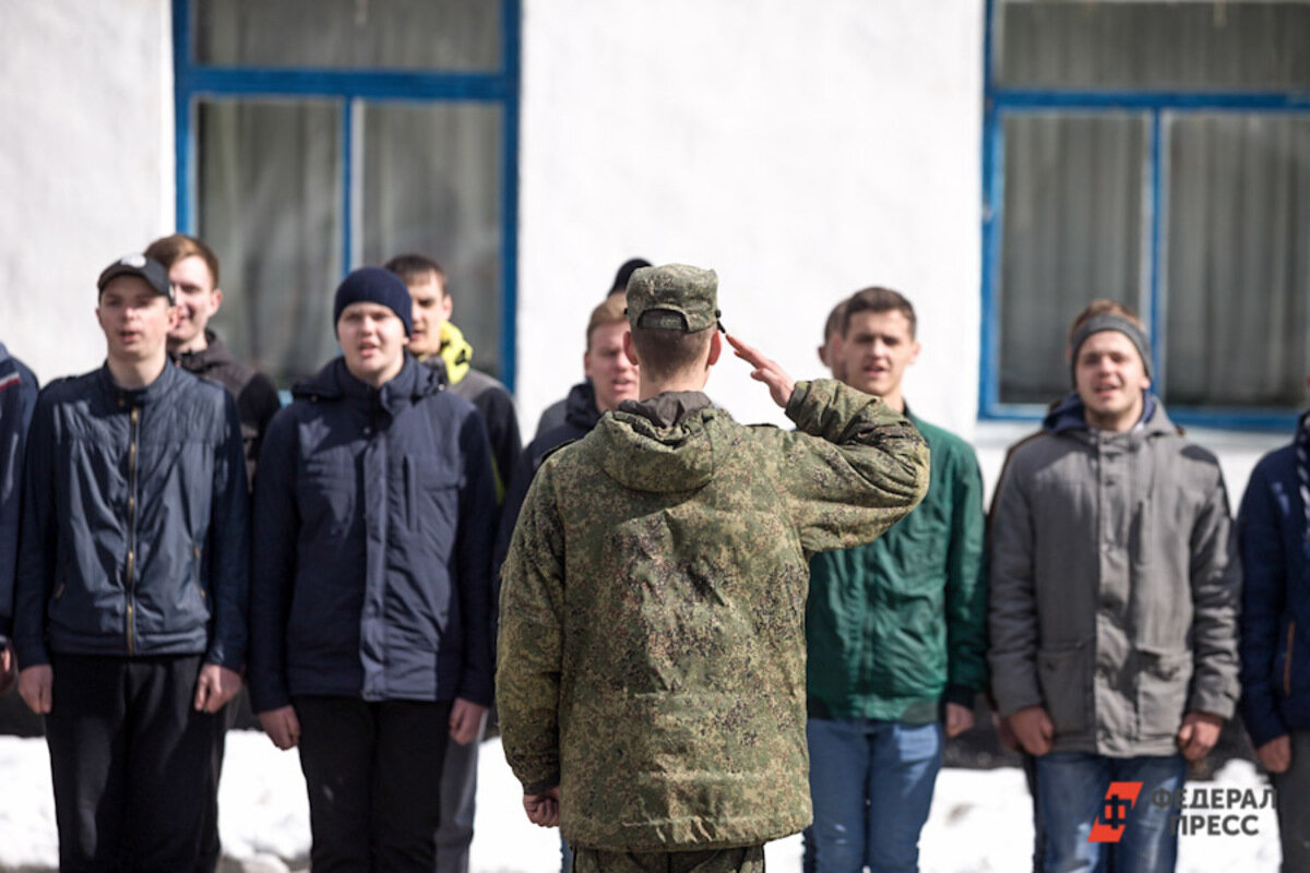 По закону, явиться в военкомат должны и те, кто не получал повестки.  Фото: ФедералПресс / Евгений Поторочин