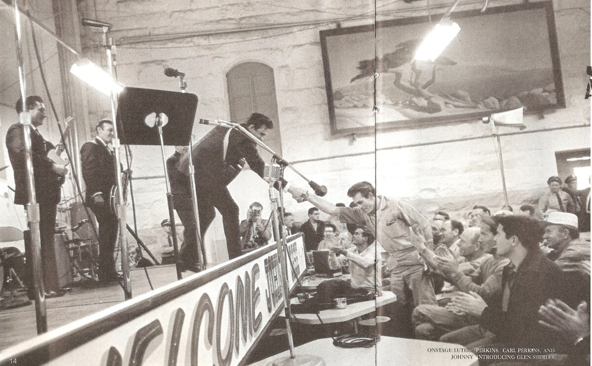 Johnny cash - at folsom prison (1968). Folsom prison слот. Cash johnny "at folsom prison". Cash folsom. Johnny cash - at folsom prison (1968).