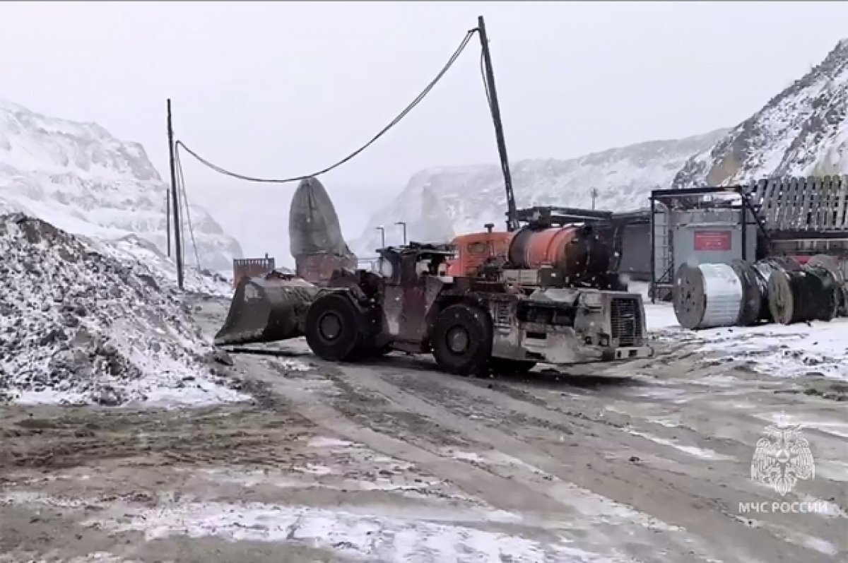    Семьям погибших на руднике «Пионер» выплатят страховые и помощь от властей