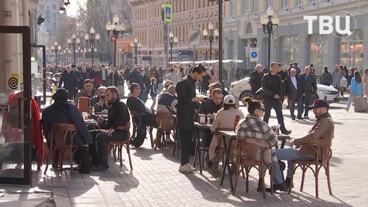 Мода на летние террасы в Москве набирает обороты