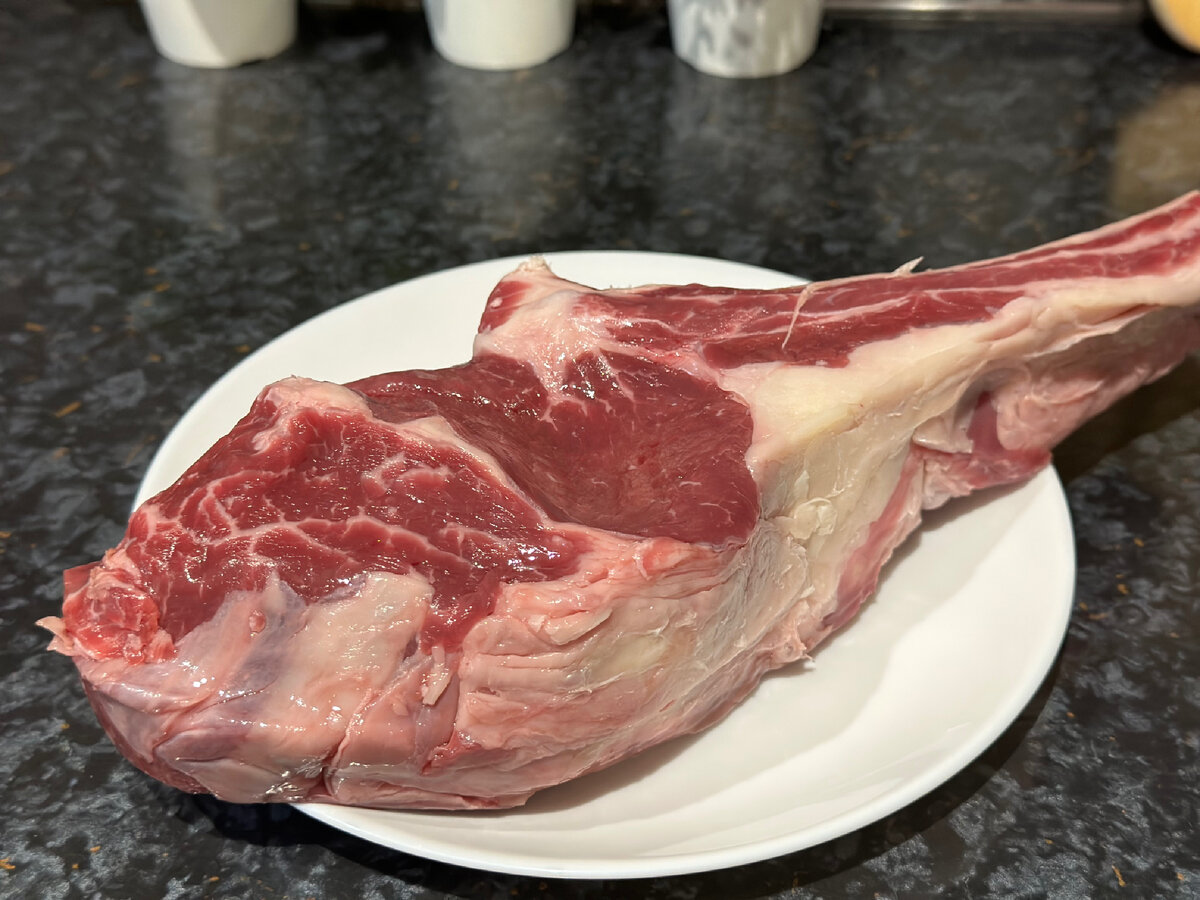 Увесистый у меня кусок)