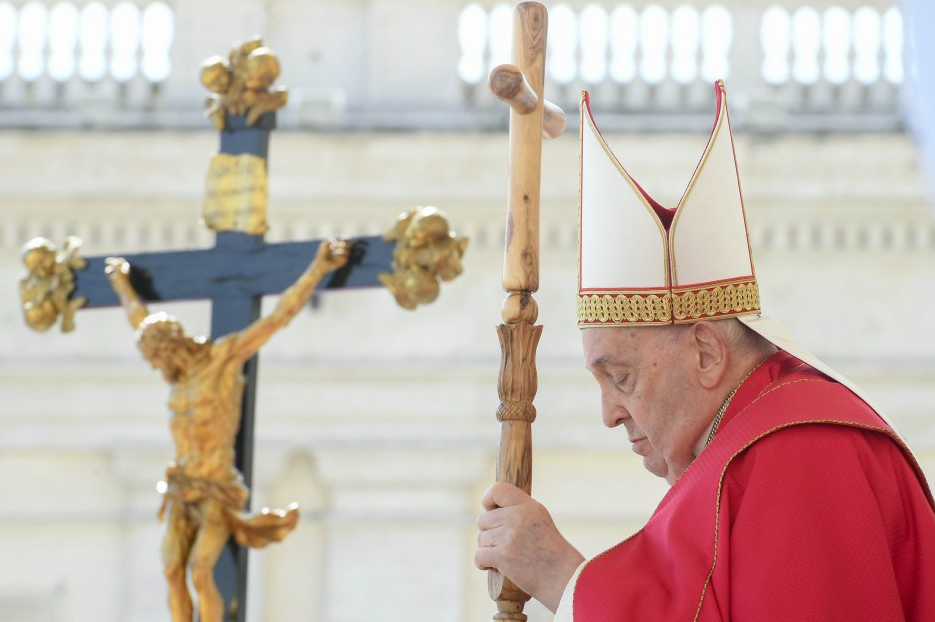 Франциск во время службы в честь Вербного воскресенья в Риме © VATICAN MEDIA/ROMANO SICILIANI/K