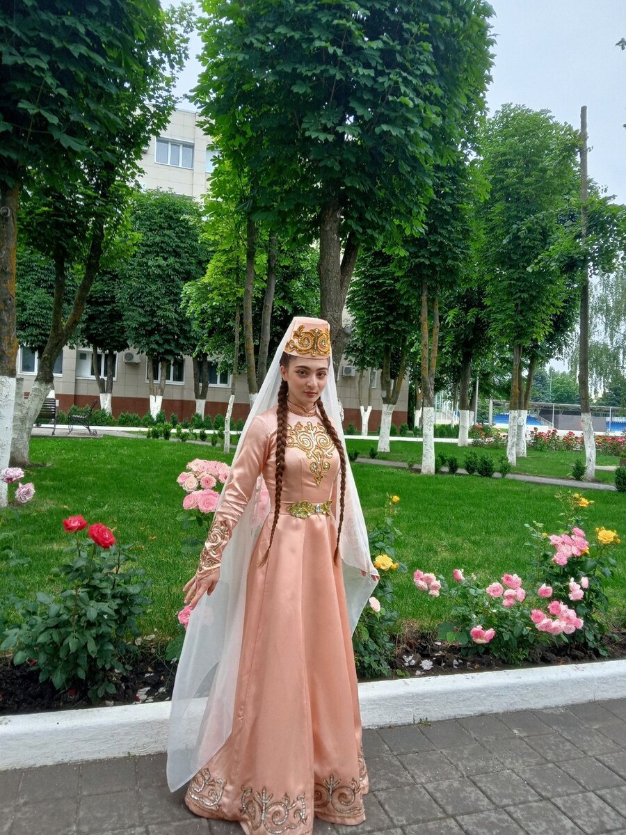    Родители ждут Анну дома живой! Фото: из архива семьи