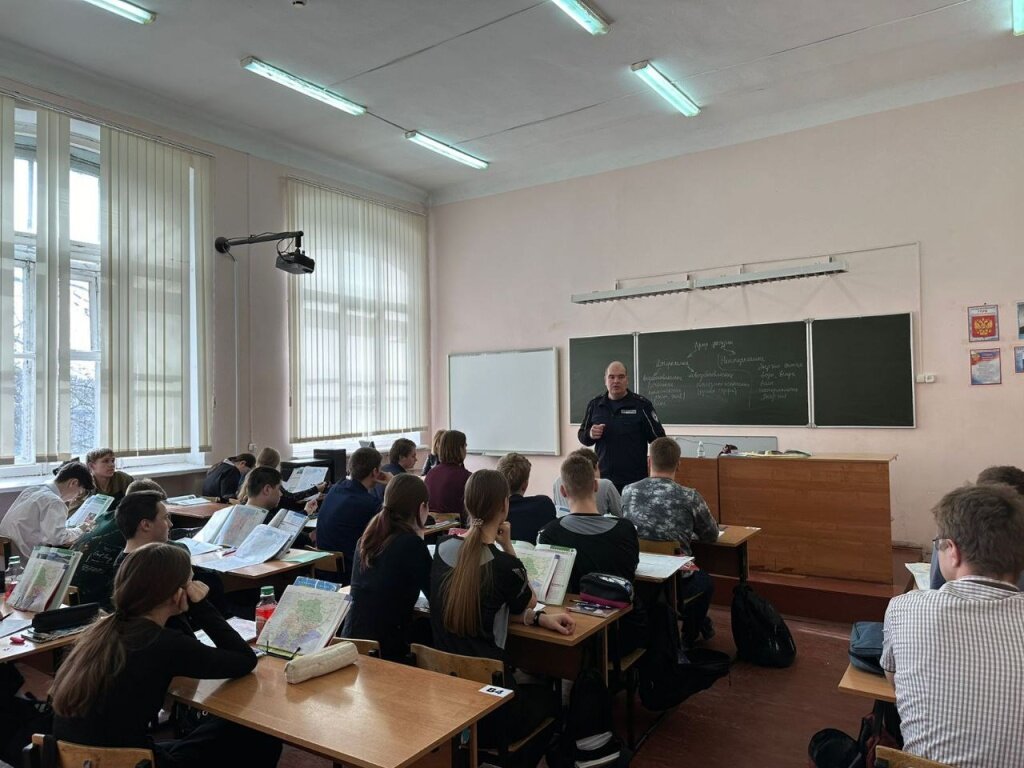 Активизировалось молодежное движение на дорогах. Школьникам Твери напомнили о безопасности