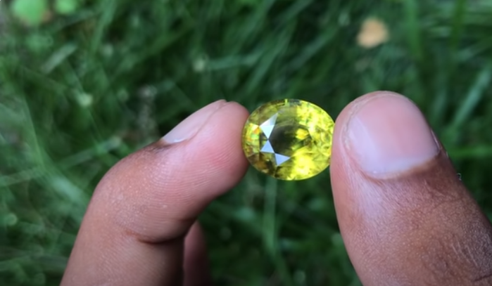 1. Сфен или Титанит