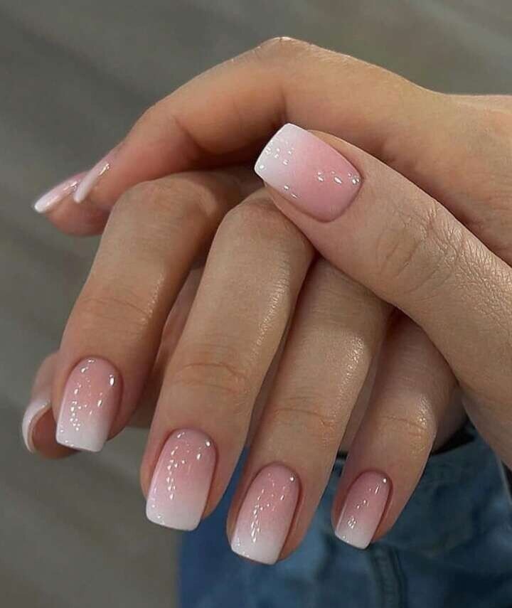 нюд версия. нюдовый макияж 2022. макияж нежный нюд. лорен джерман нюдовый макияж. макияж нюдовый смоки.