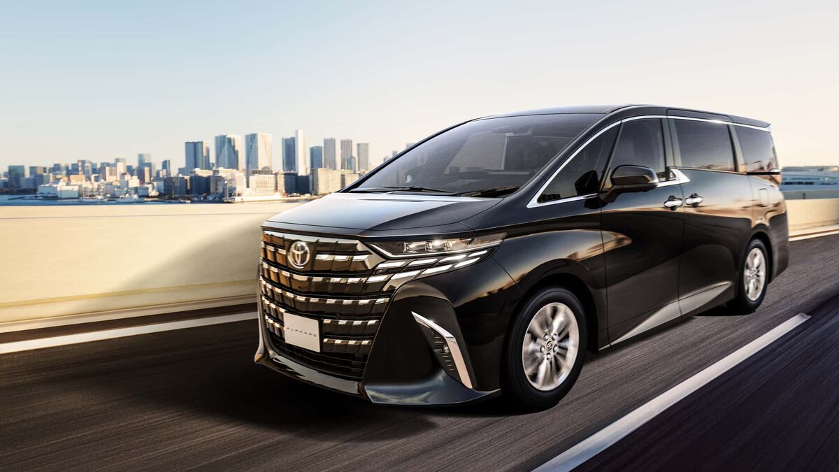 Toyota Alphard станет доступнее. Toyota готовит новую комплектацию, которая  сделает популярный минивэн дешевле на 6500 долларов | iXBT.com | Дзен