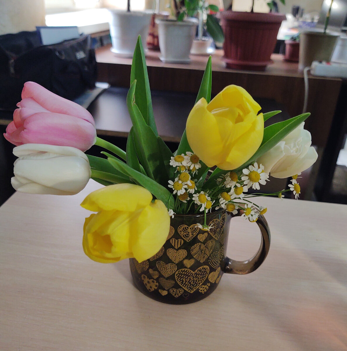 Приятности тоже случаются