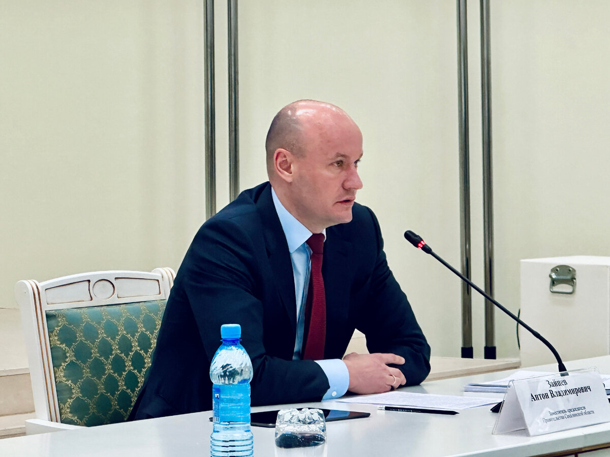 Заместитель председателя Правительства Сахалинской области Антон Зайцев