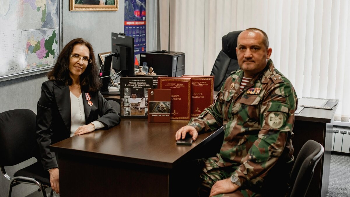    Калинин встретился с главным редактором «Книги Памяти Саратовской области»Новости Саратова и области – Сетевое издание «Репортер64»