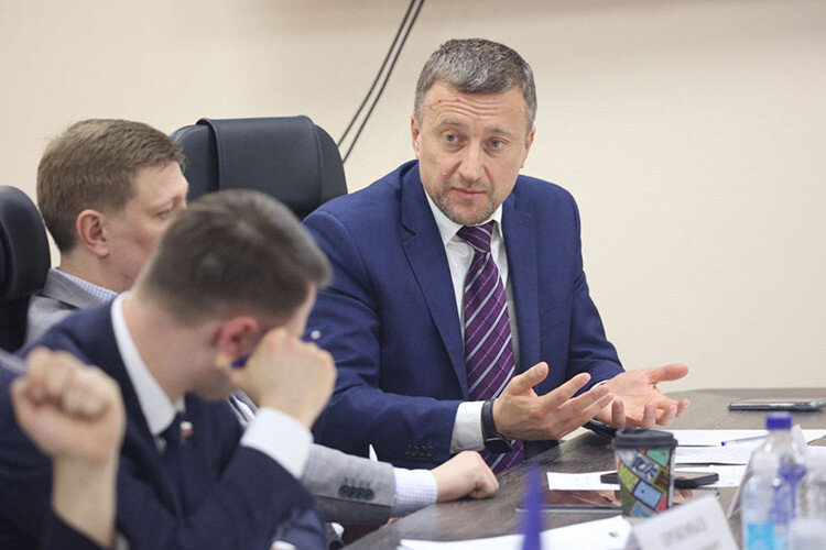    Игорь Лернер: «В итоге мы получаем ситуацию как с единым оператором 2.0 — операция «Пролонгация города Москвы». Это для нашей отрасли будет убийственно и недопустимо»