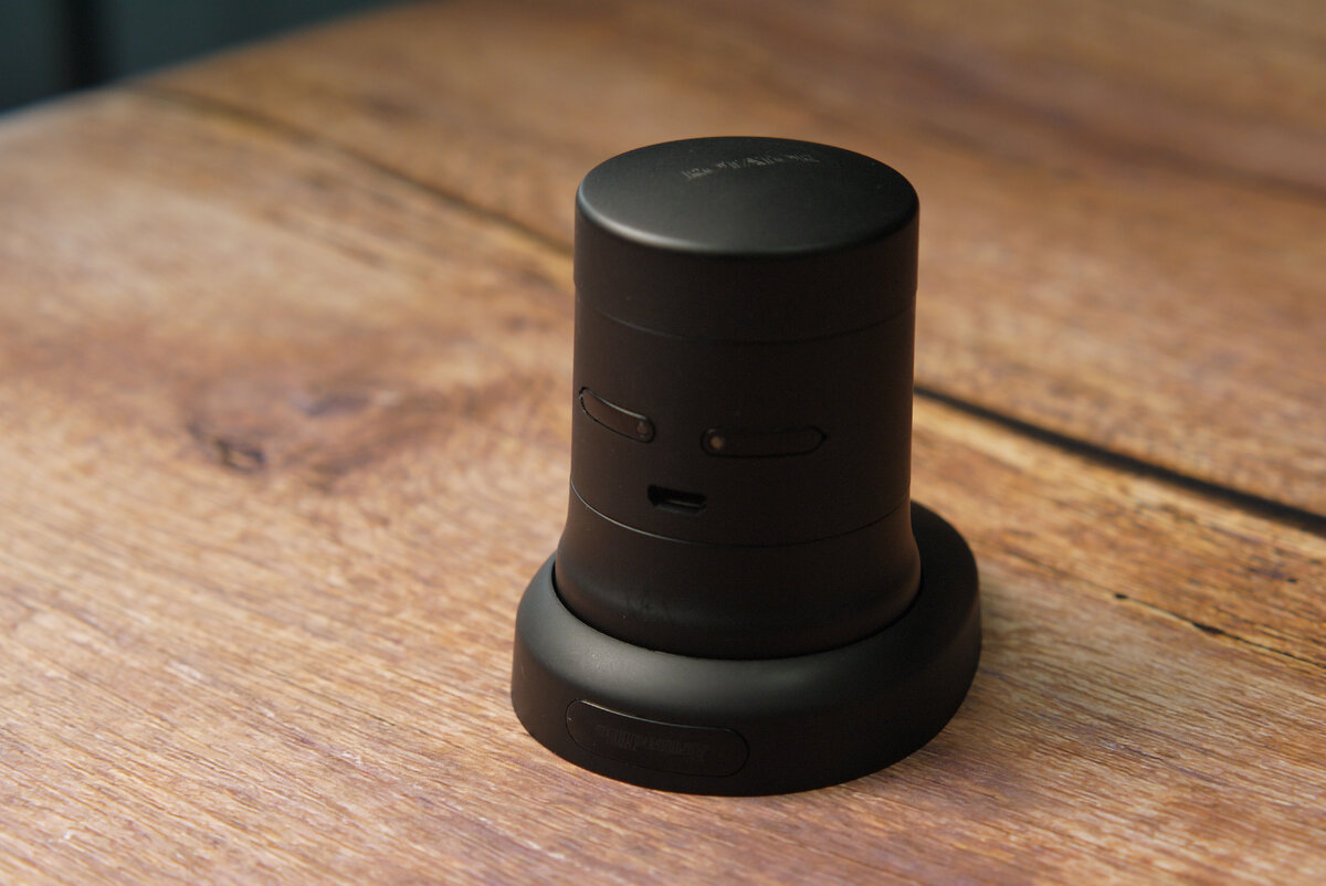 Очень простая установка и приятный внешний вид. Вот основные преимущества замка.