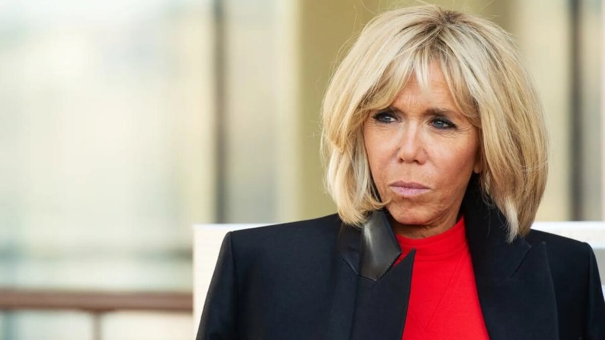 жена макрона бывший мужчина. бриджит и эммануэль макрон в молодости. леди франции брижит макрон. брижит макрон в детстве. жена макрона бывший мужчина.