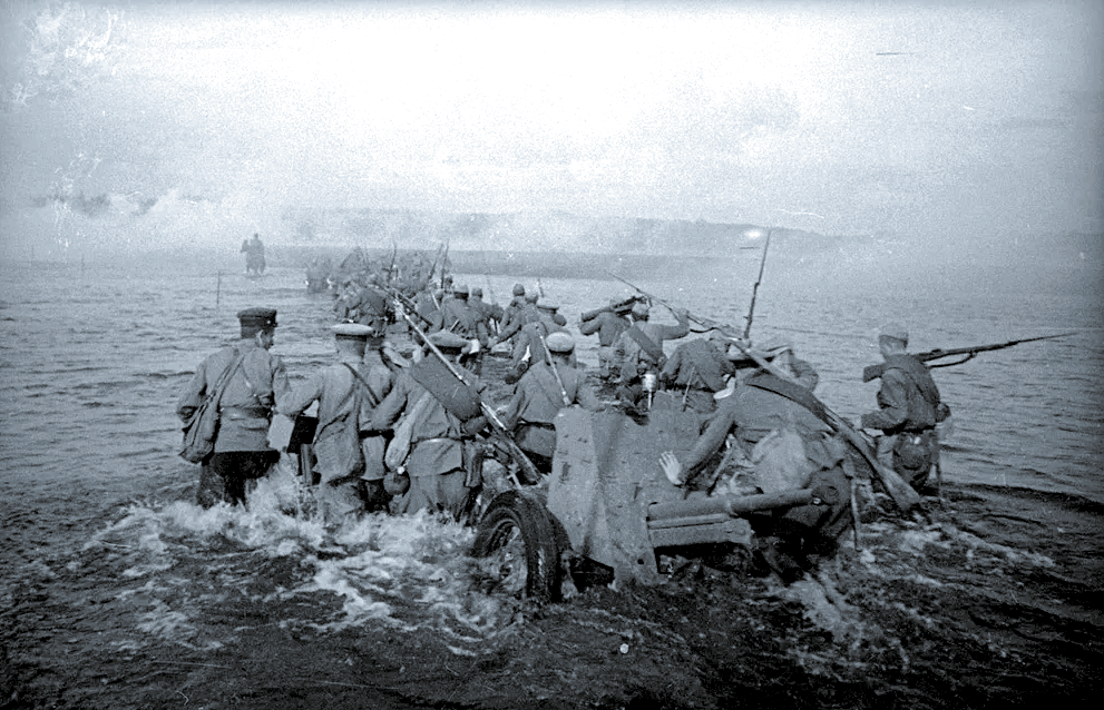 Форсирование Днепра в 1943 г.