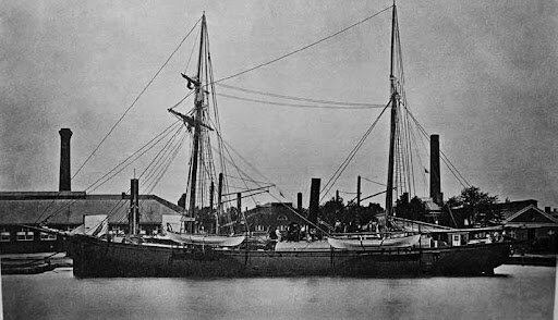 Судно "Полярис"