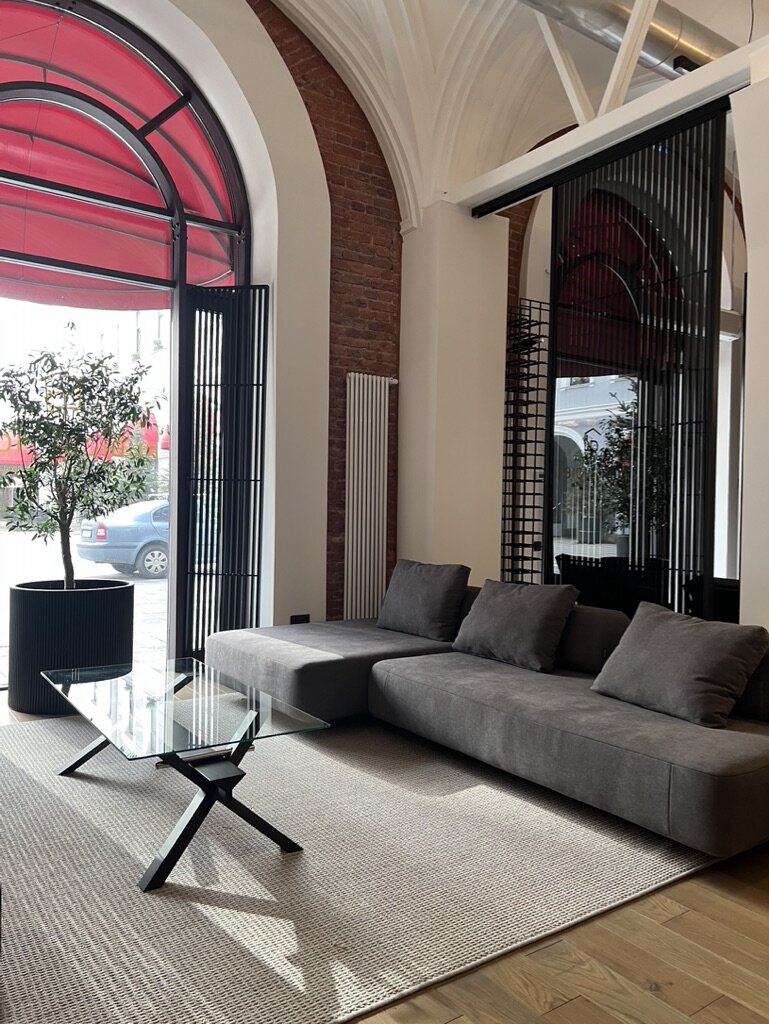 Фото из интерьерного шоурума RUBIQUE HOME