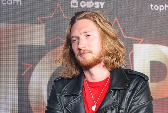    Певец IVAN (Александр Иванов)