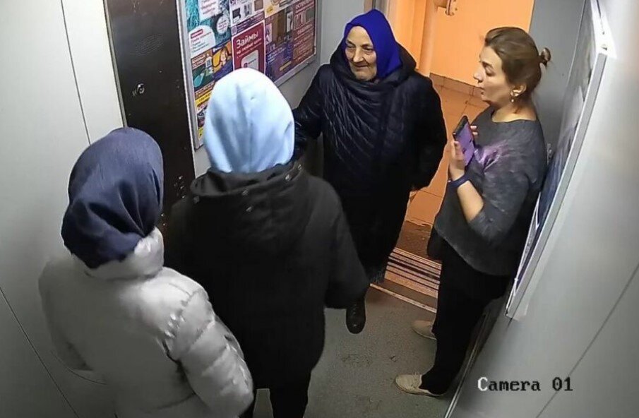 1 апреля. В дверь позвонили и мальчик открыл – это было зря | Вдумчивый ...