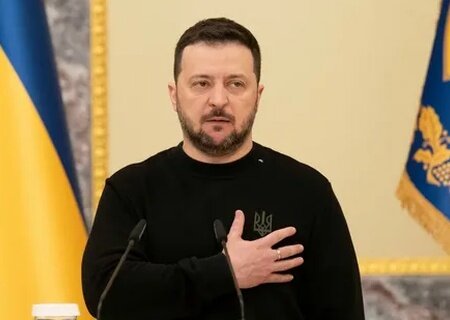    Азаров: в конце мая Зеленский станет самозванцем, который узурпировал власть
