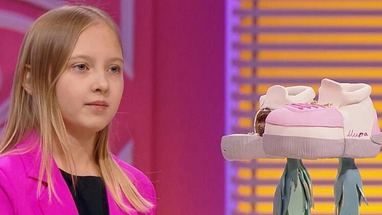 Ренат агзамов шоу кондитер. Кондитер пятница. Участницы шоу кондитер. Кондитер ренат агзамов пятница. Кто выиграл в шоу кондитер.