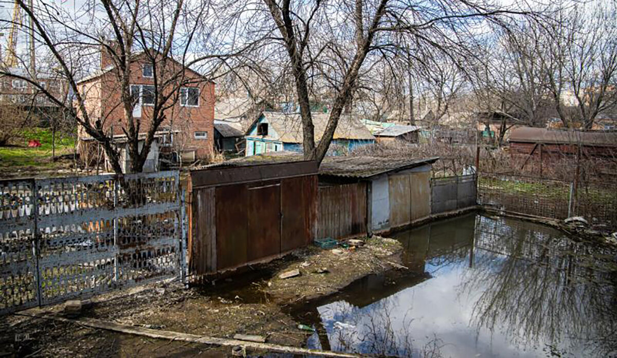 греем воду в кастрюльках. отключение воды. отключение горячего водоснабжения. нет воды. музей ростовского водопровода.