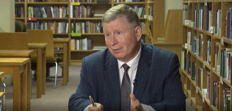 Олег Ауров доцент кафедры всеобщей истории РГГУ, заведующий кафедрой всеобщей истории РАНХиГС