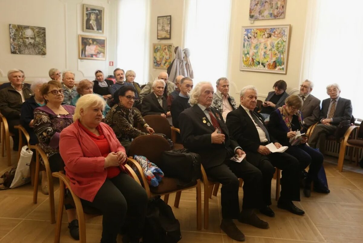 Собрание одного из СП. Фото из интернета, иллюстративное. spbdn.ru