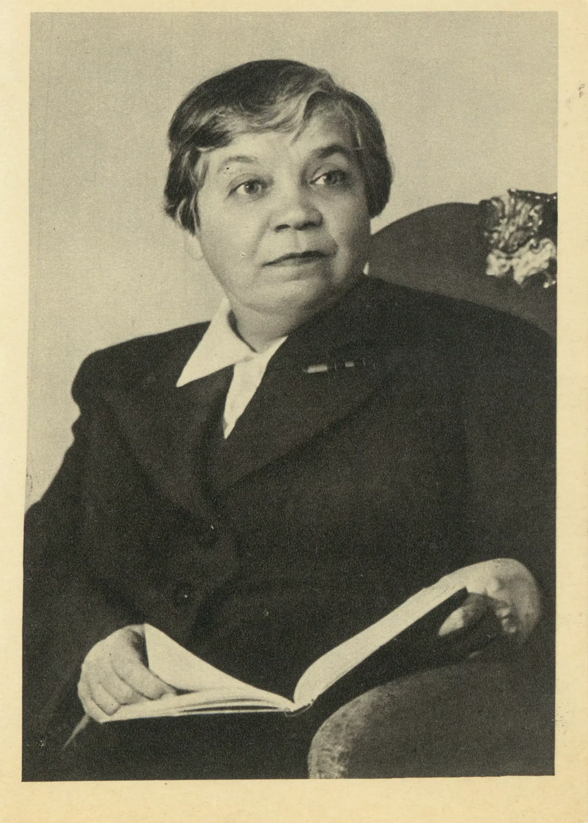 Большая российская энциклопедия https://bigenc.ru/c/seifullina-lidiia-nikolaevna-6d1098