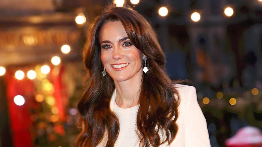 Кейт миддлтон новости на сегодня 2024 март. Кейт миддлтон 2022. Кейт миддлтон 2022. Герцогини 2022. Кейт миддлтон на уимблдоне 2023.