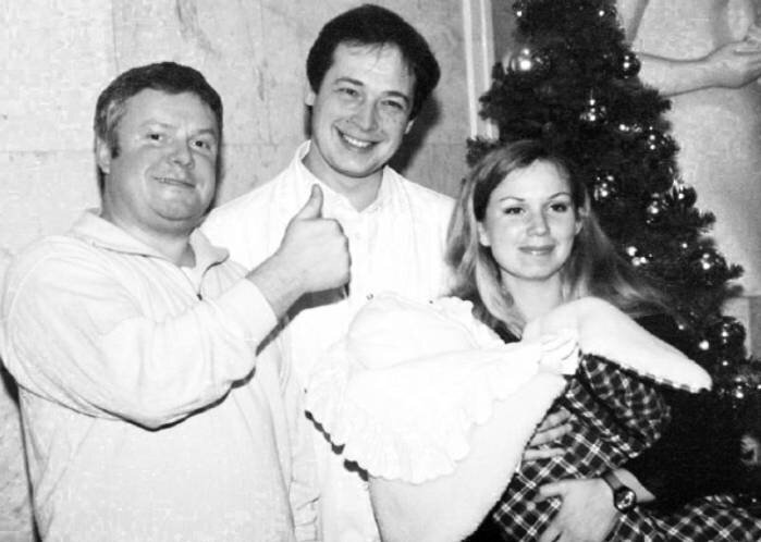 Сергей и Ольга в роддоме