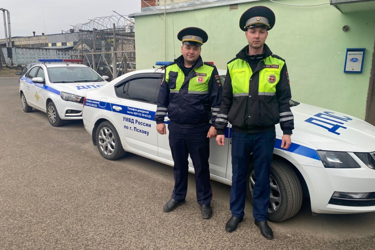    Инспекторы ДПС задержали псковича, устроившего поножовщину из-за линолеума