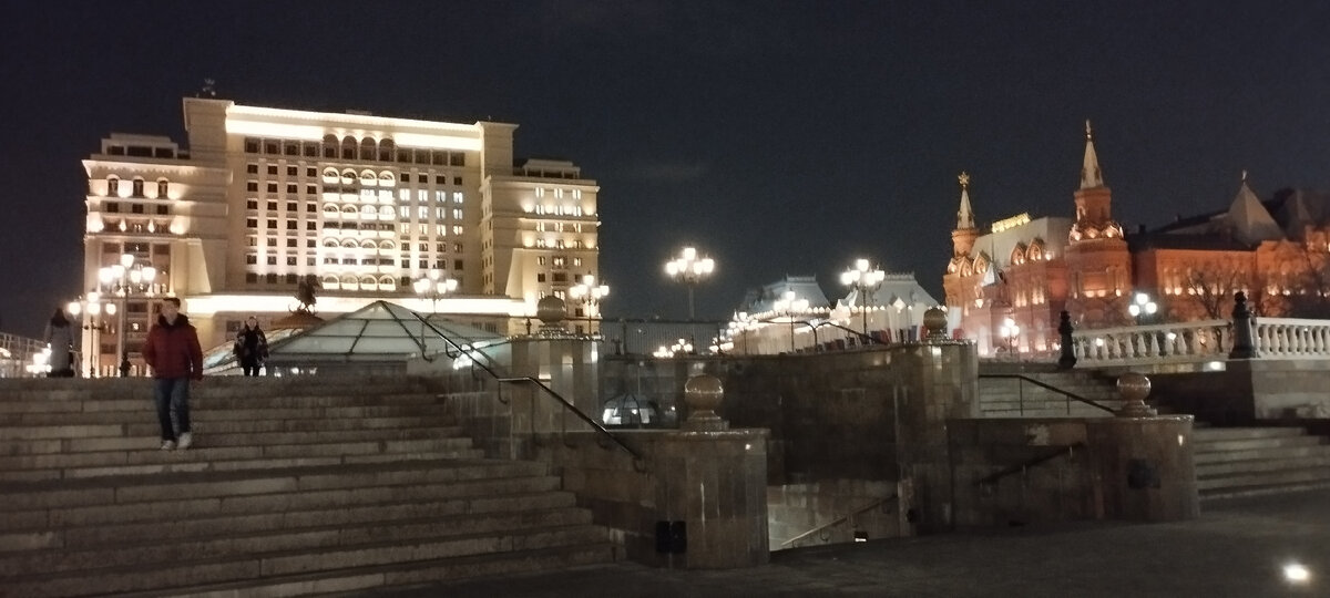 Вечерняя Москва