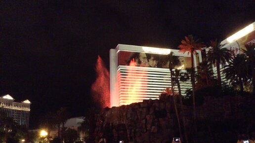 Огненное шоу в Лас-Вегасе