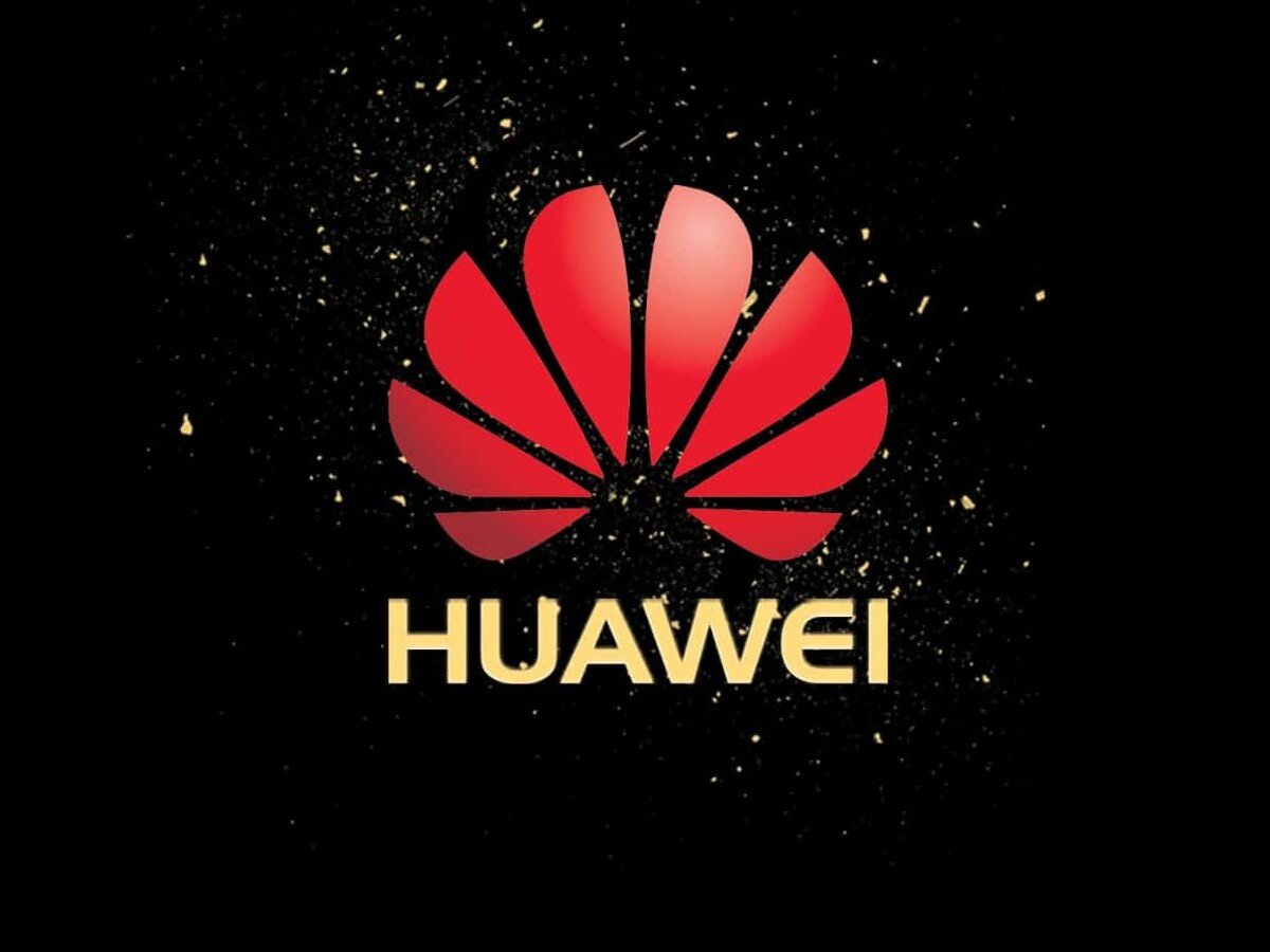    HUAWEI WATCH 4 Pro Space Exploration Edition показали на «живых» фото