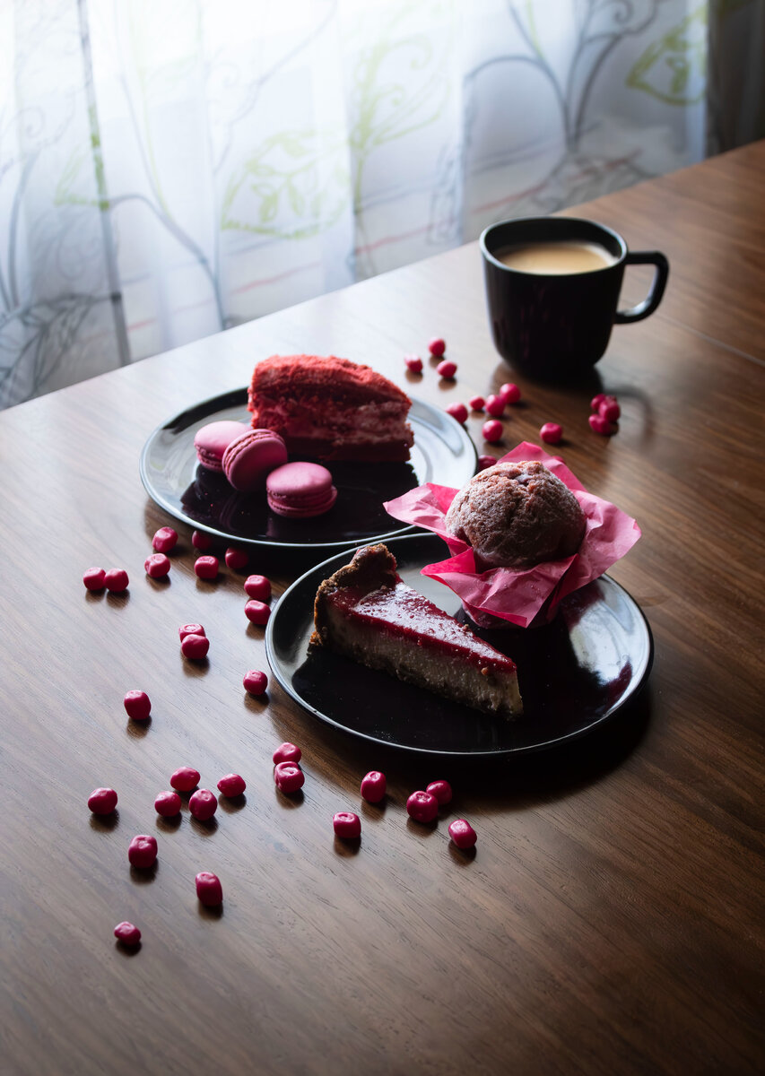 Даже зная, что на сколько могла поправила, вижу эти шторы и злюсь как в первый раз)