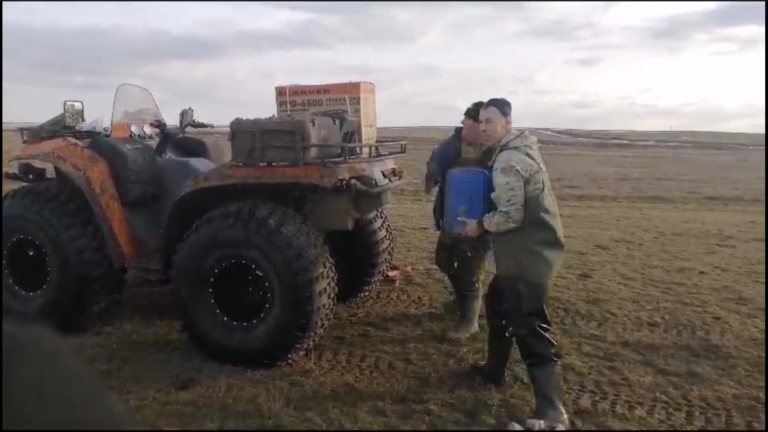    Снегоболотоход аварийно-спасательной службы Оренбуржья прибыл в Домбаровский район Белов Михаил Александрович